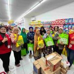 Buka Toko Baru di MBR Alfamart Bagi Bagi Sembako