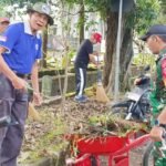 Babinsa Kedungkandang Bersama Warga Gelar Aksi GASS Angkat Sampah dan Sedimen