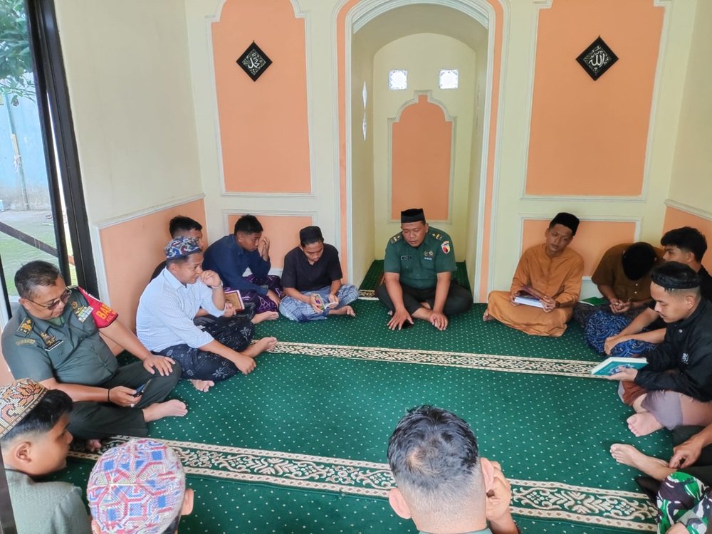 Personel Koramil Kedungkandang Gelar Yasinan dan Doa Rutin Bersama