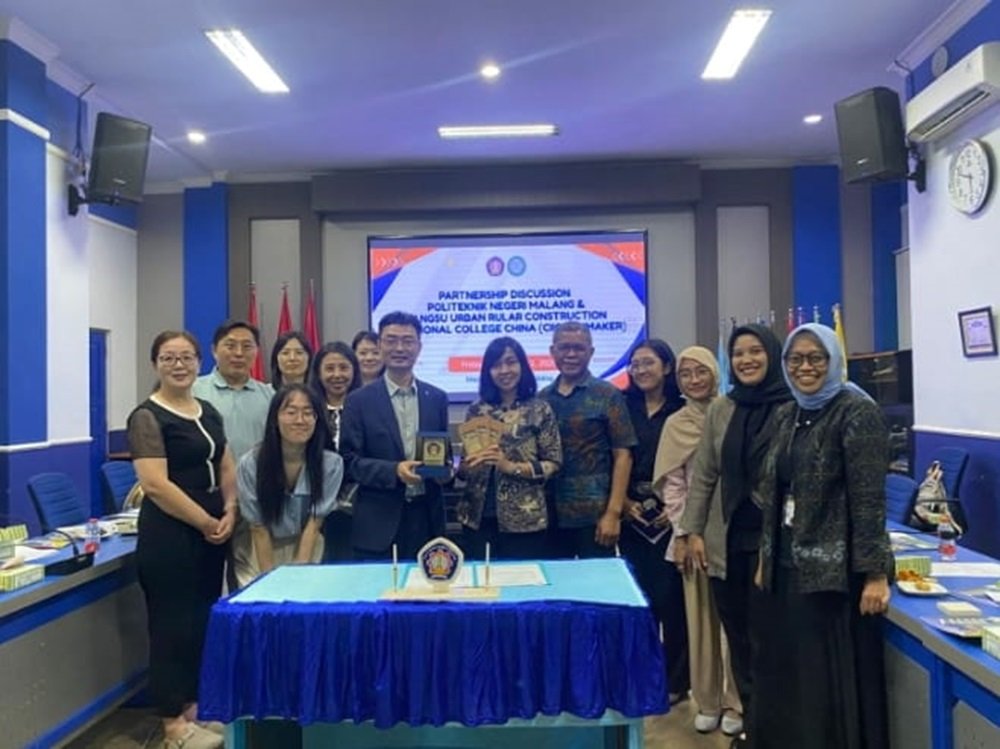 Polinema - JSCC Tiongkok tandatangani Implementation Agreement (IA) Komitmen Perkiat Kerjasama institusional.