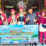 Islamic Tour ke Jakarta, Siswa SD Plus Qurrota A’yun Terbang dengan Garuda untuk Belajar Lembaga Negara