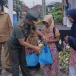 Dandim 0833/ Kota Malang Dampingi Wali Kota Malang Pantau Pasar Murah Jelang Nataru
