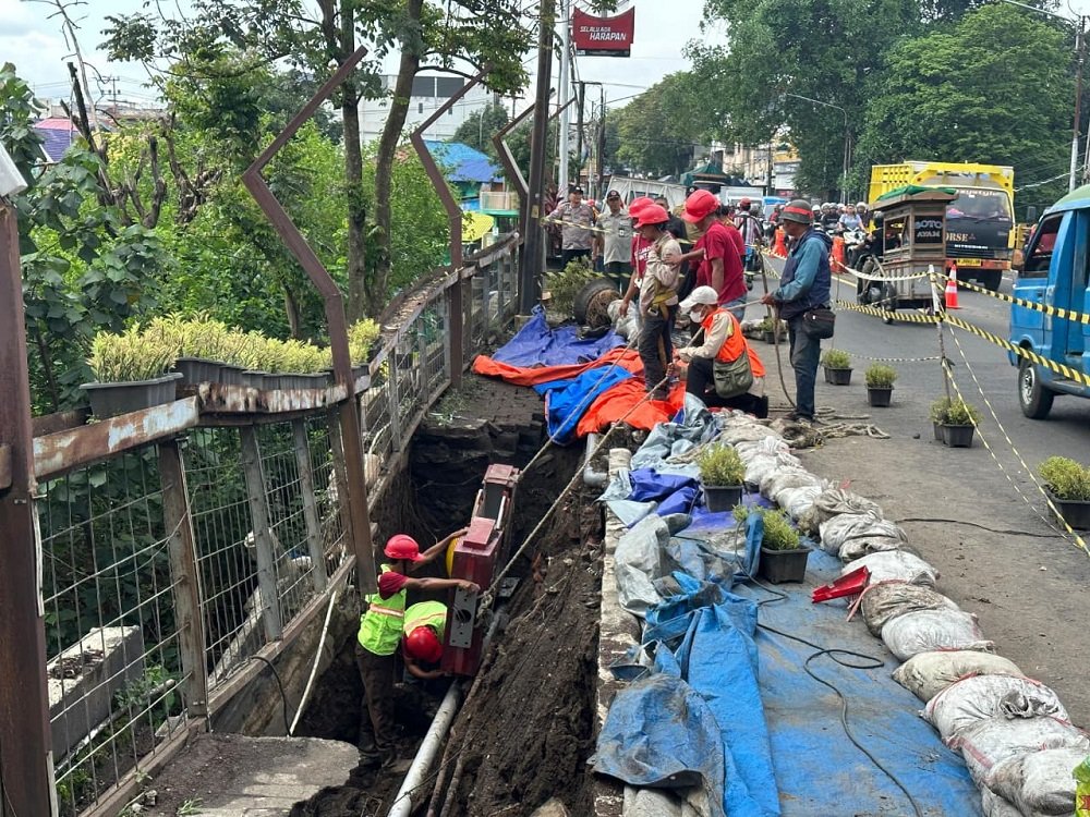 Jembatan Brantas Ambrol, Lalu Lintas Kampung Tridi Dibatasi