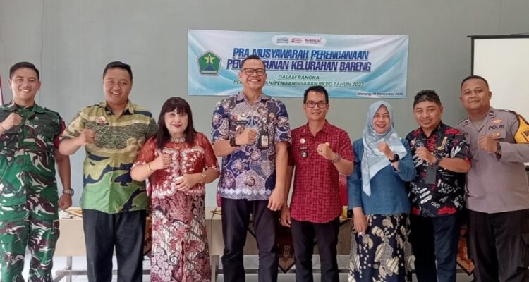 Sinergi Babinsa dan Bhabinkamtibmas Hadiri Musrenbang Kelurahan Bareng dukung aspirasi warga