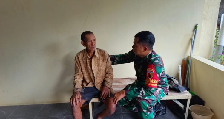 Babinsa Tunggulwulung Anjangsana ke Veteran Perkuat Silahturahmi