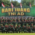 Dandim 0833 Ikuti Upacara Hari Juang TNI AD Tahun 2025 di Lapangan Rampal