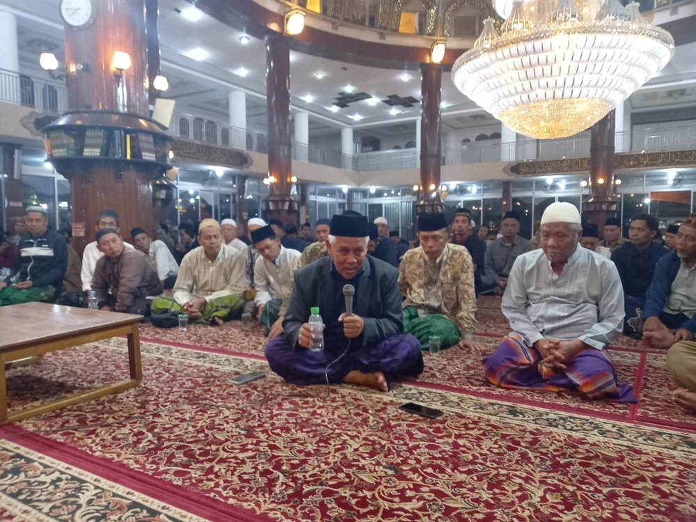 Warga NU Cukup Manut Dawuh Masyayikh, Marzuki Mustamar Doa Untuk Bangsa,