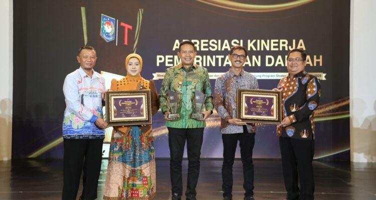 Raih Dua Penghargaan, Kemendagri RI Apresiasi Kinerja Pemkot Malang di Tahun 2025.