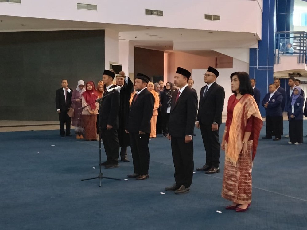 Polinema Resmi Mengukuhkan Jajaran Wakil Direktur Baru Periode 2025-2029