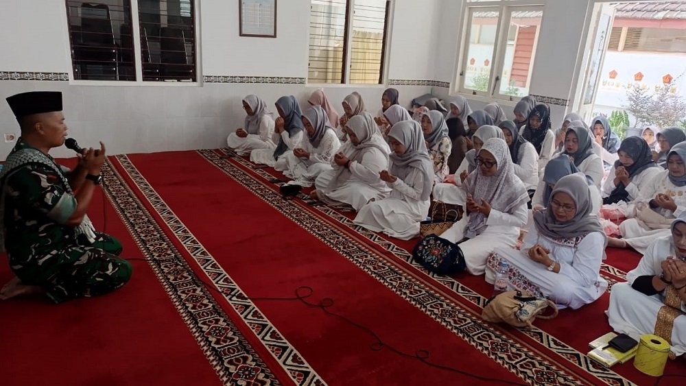 Persit Kartika Chandra Kirana Kodim 0833 Gelar Doa Bersama Untuk Korban Bencana Alam