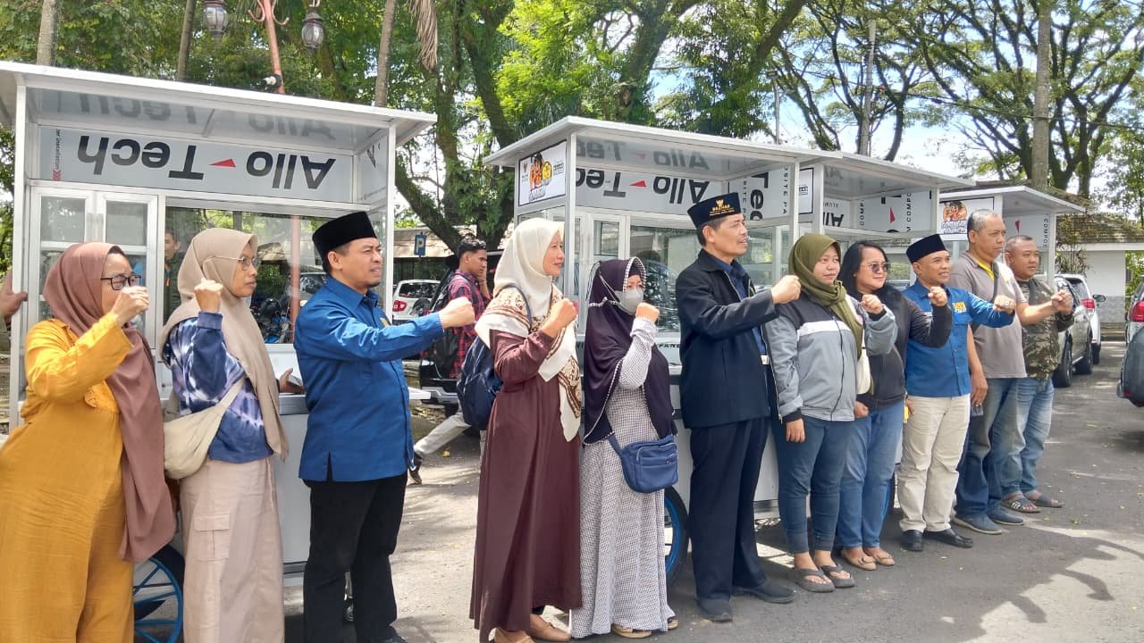 Rombong Gratis dari Baznas, Angin Segar Bagi Pelaku Usaha Kecil
