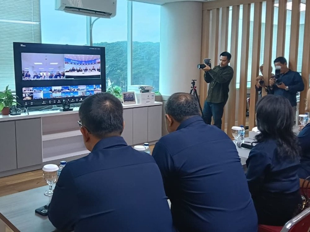 Telkom Group Pastikan Layanan Prima Jelang Nataru, Direksi Tinjau Kesiapan Jaringan di Malang