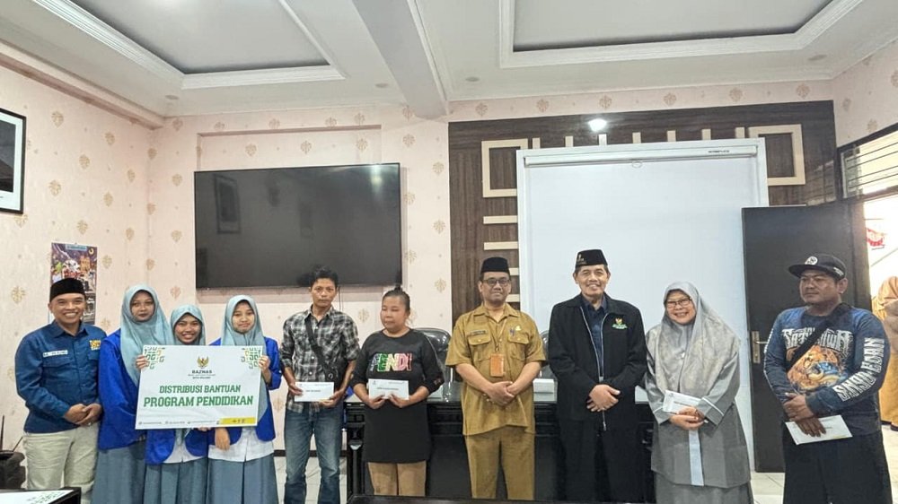 Baznas Kota Malang Salurkan Bantuan Kemanusiaan dan UMKM, 53 Mustahik Terima Manfaat