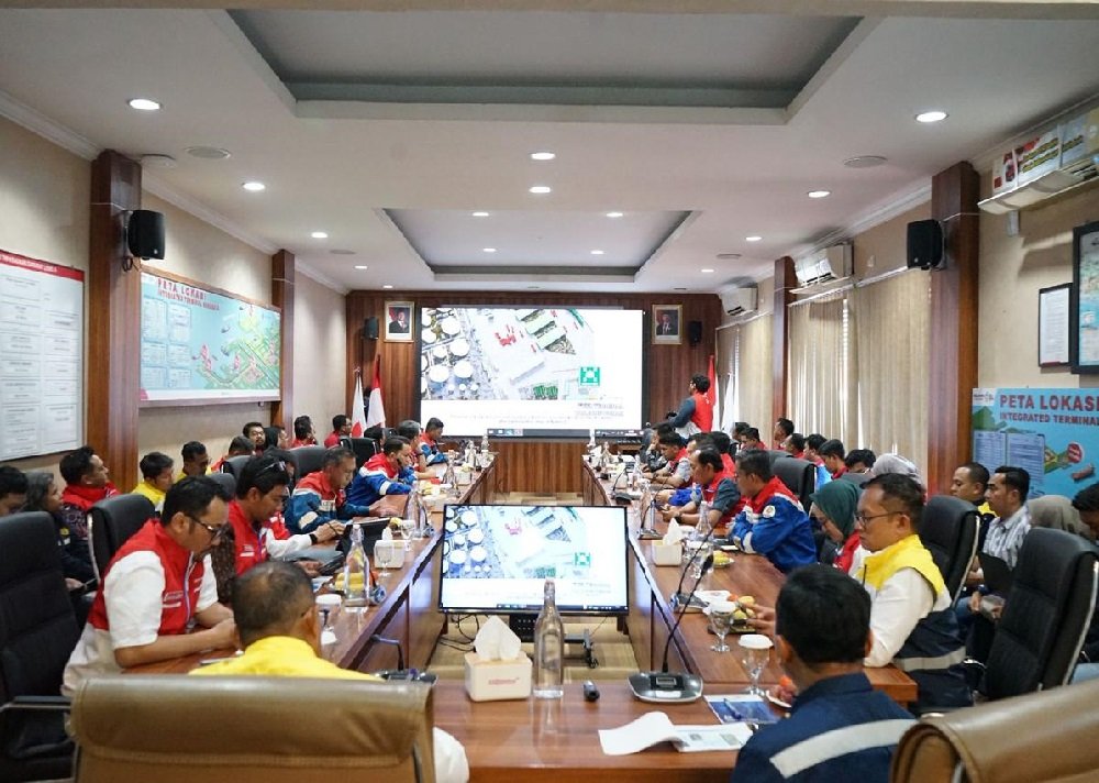 Jelang Natal dan Tahun Baru, Pertamina Patra Niaga Bersama BPH Migas Amankan Pasokan Energi di Jawa Timur