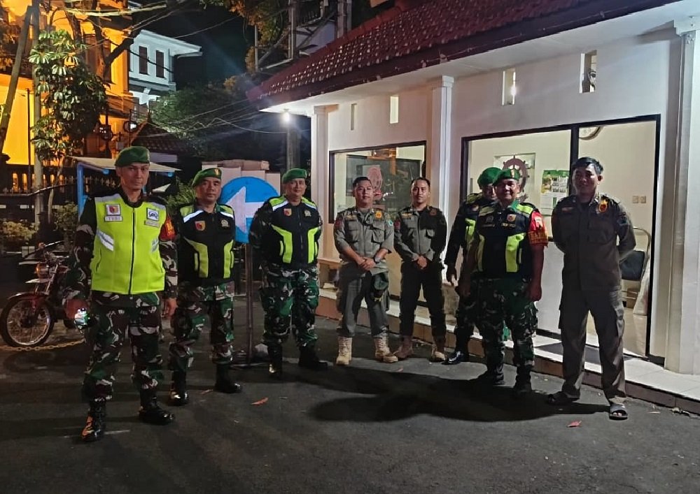 Jamin Kondusifitas Ibadah Natal dan Tahun Baru 2026, Kodim 0833 Intensifkan Patroli Malam di Kota Malang