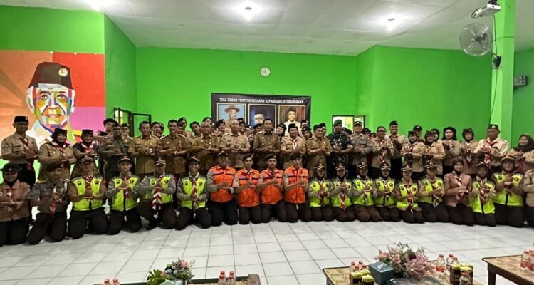 Gerakan Pramuka Kwartir Cabang Kota Malang Lepas 111 Personel PAM Nataru 2025