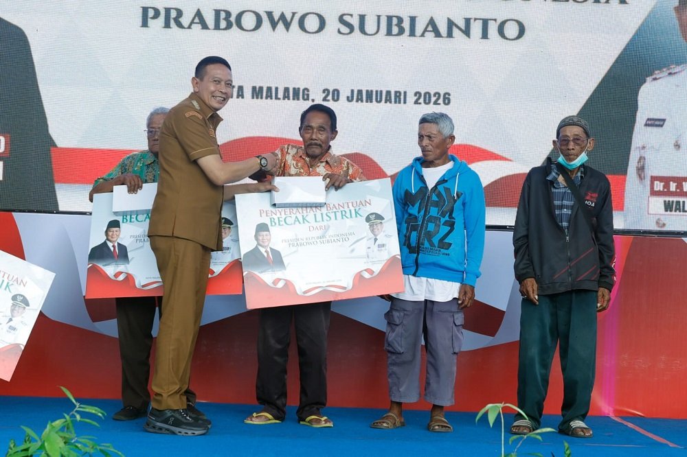 Bagikan 200 Becak Listrik Dari Presiden RI, Wali Kota Wahyu Dukung Pemberdayaan Masyarakat dan Potensi Wisata Kota Malang