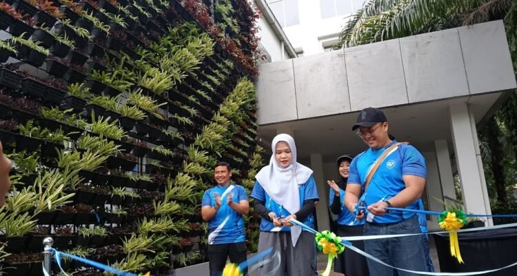 Dies Natalis ke-28 FTP UB Resmikan Vertical Garden Pioneer Smart Green Campus 2026 (5) Dies Natalis ke-28 FTP UB Resmikan Vertical Garden Pioneer Smart Green Campus 2026
