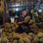 Kedai Sakura Alas Veenuz Trawas Tawarkan Durian Lokal Bergaransi