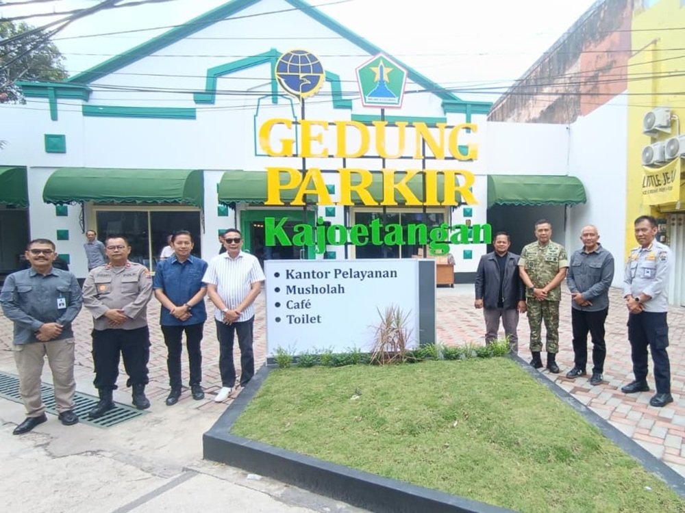 Gedung Parkir Kayutangan Resmi Beroperasi, Pemkot Malang Tertibkan Parkir Kawasan Heritage