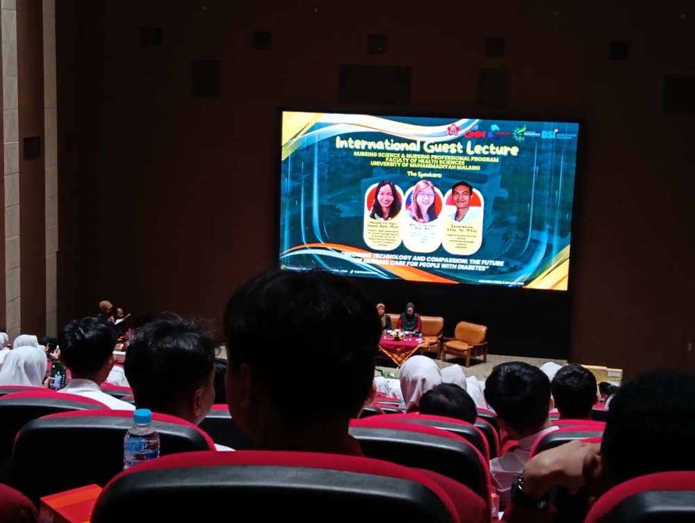 FIKES UMM Gelar International Guest Lecture Bahas Keperawatan Pasien Penderita Diabetes