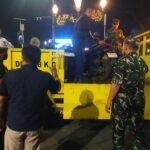 Personel Kodim 0833 Dampingi Dishub Tertibkan Parkir Liar di Kawasan Kayutangan Heritage