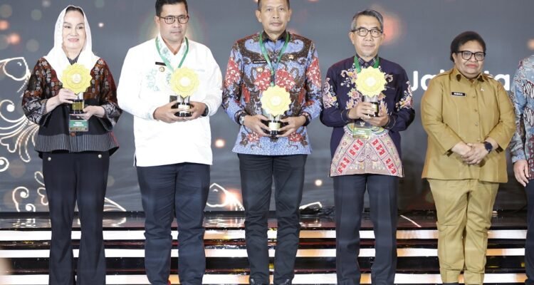 Kota Malang Raih Penghargaan UHC 2026 Kategori Utama dengan Capaian Lebih dari 100 Persen