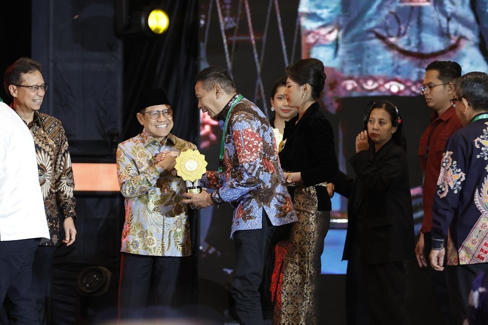 Kota Malang Raih Penghargaan UHC 2026 Kategori Utama dengan Capaian Lebih dari 100 Persen