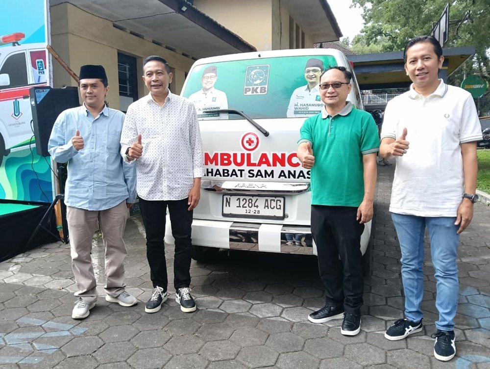 Sekjen PKB dan Walikota Malang Apresiasi Launching Ambulans Gratis Sahabat Sam Anas