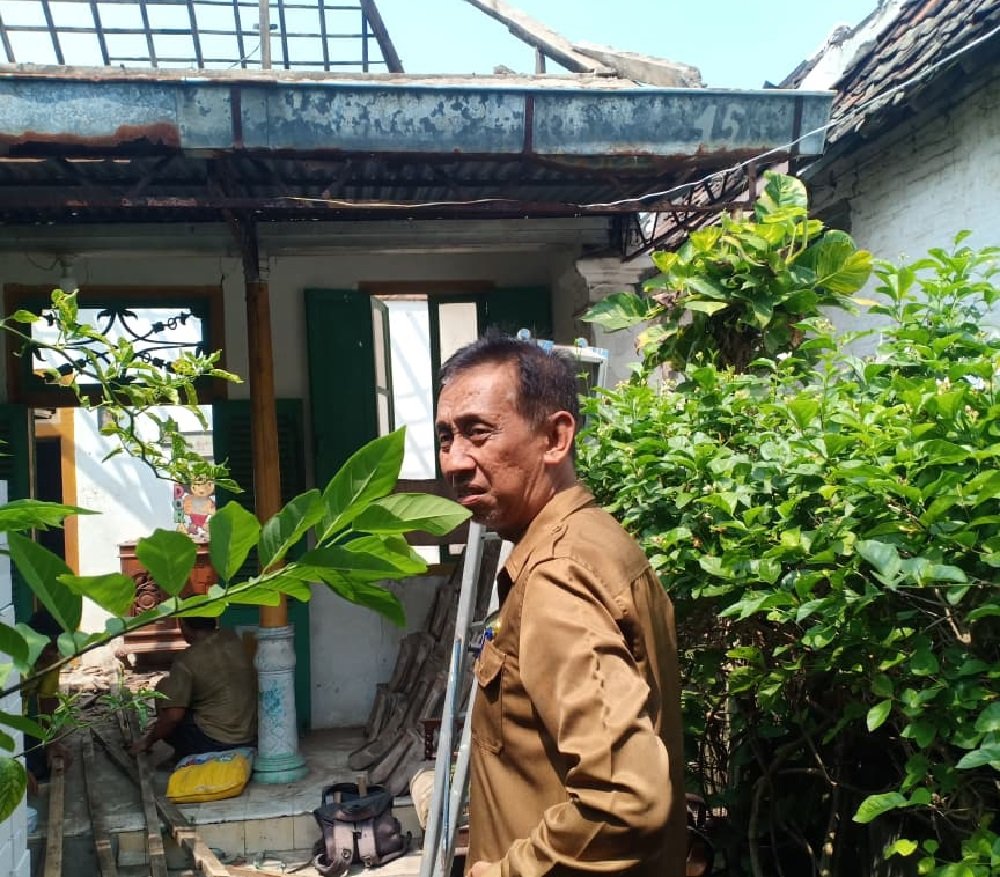 Pemerintah Hadir Wujudkan Renovasi Rumah Tua Tak Layak Huni Warka Jl Diponegoro Pasuruan