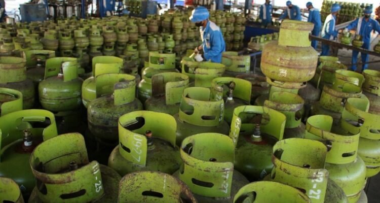 Pertamina Patra Niaga Salurkan Tambahan Lebih dari 800 Ribu Tabung LPG 3 Kg Saat Libur Panjang Isra Miraj di Jawa Timur