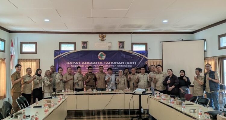 Rapat Koperasi PWI Malang Koperasi PWI Malang Gelar Rapat Anggota Tahunan Perdana 2026