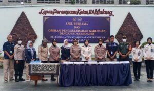 Babinsa Kebonsari Dampingi Razia Gabungan di Lapas Perempuan Kelas II A