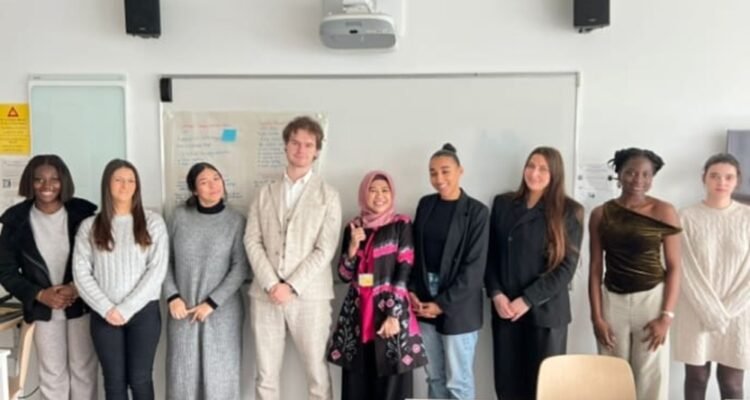 Dosen Polinema Jadi Visiting Lecturer pada International Week 2026 di UPHF Prancis