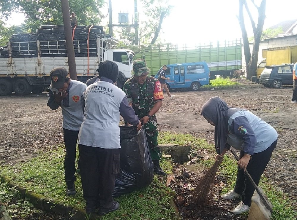 Kodim 0833 Gelar Gerakan Indonesia ASRI, Wujudkan Lingkungan Bersih dan Sehat (2)