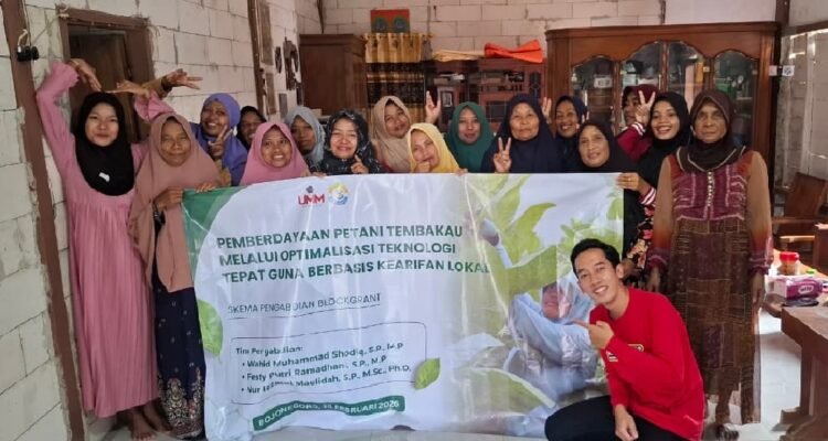 Putus Ketergantungan Tengkulak, Tim Pengabdian UMM beri Edukasi Pascapanen Tembakau Putus Ketergantungan Tengkulak, Tim Pengabdian UMM beri Edukasi Pascapanen Tembakau