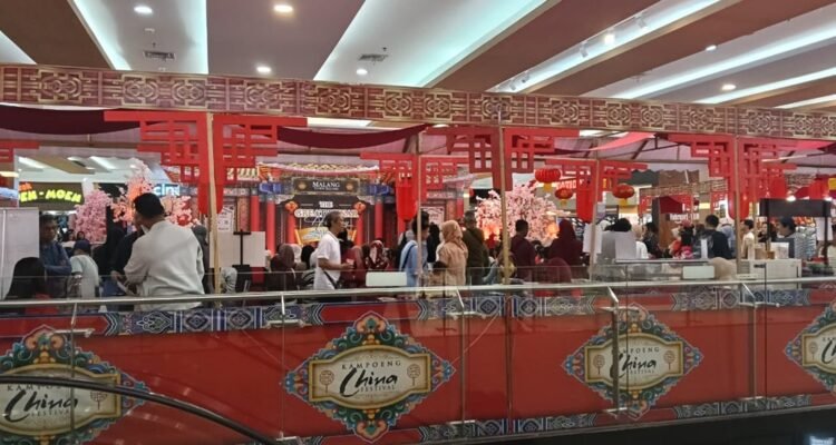 UMKM Kampung Cina Puncak Imlek “The Great Lunar Harmony” di Malang Town Square Meriah