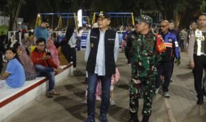 921-Walikota Malang dan Dandim 0833 Jaga Kondusifitas, Dandim 0833 Bersama Walikota Malang Pantau Malam Takbir