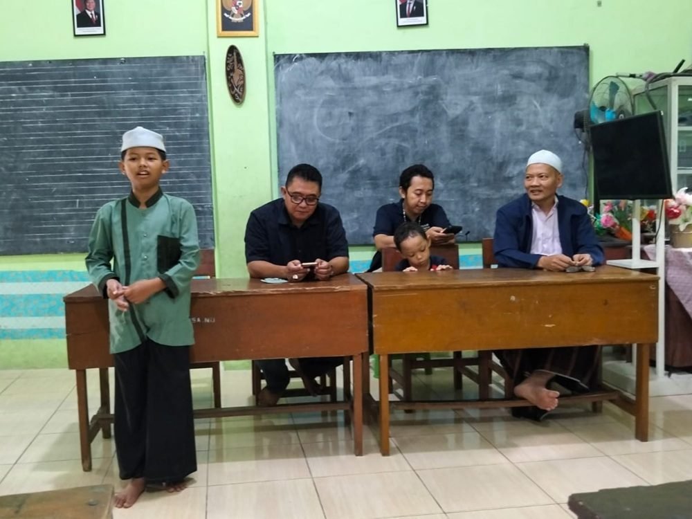 Road Show Ramadan Aksara Tumapel, Wartawan Malang Raya Berbagi di Yayasan Sunan Ampel Pakis