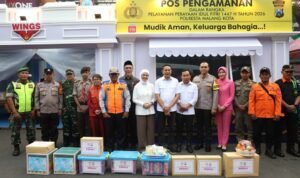 Dandim 0833 Dampingi Wali Kota Malang Tinjau Pos Pelayanan dan Masjid Besar Jelang Idul Fitri 1447 H