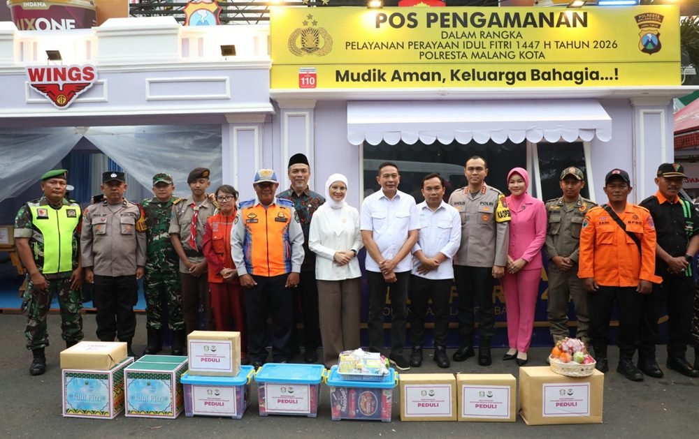 Dandim 0833 Dampingi Wali Kota Malang Tinjau Pos Pelayanan dan Masjid Besar Jelang Idul Fitri 1447 H