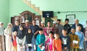 Road Show Ramadan Aksara Tumapel, Wartawan Malang Raya Berbagi di Yayasan Sunan Ampel Pakis