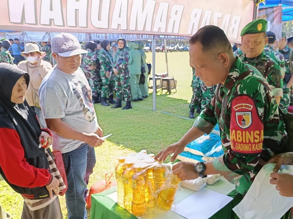 Bazar Ramadan TNI Kodim 0833 Kota Malang Diserbu Warga Kota Malang