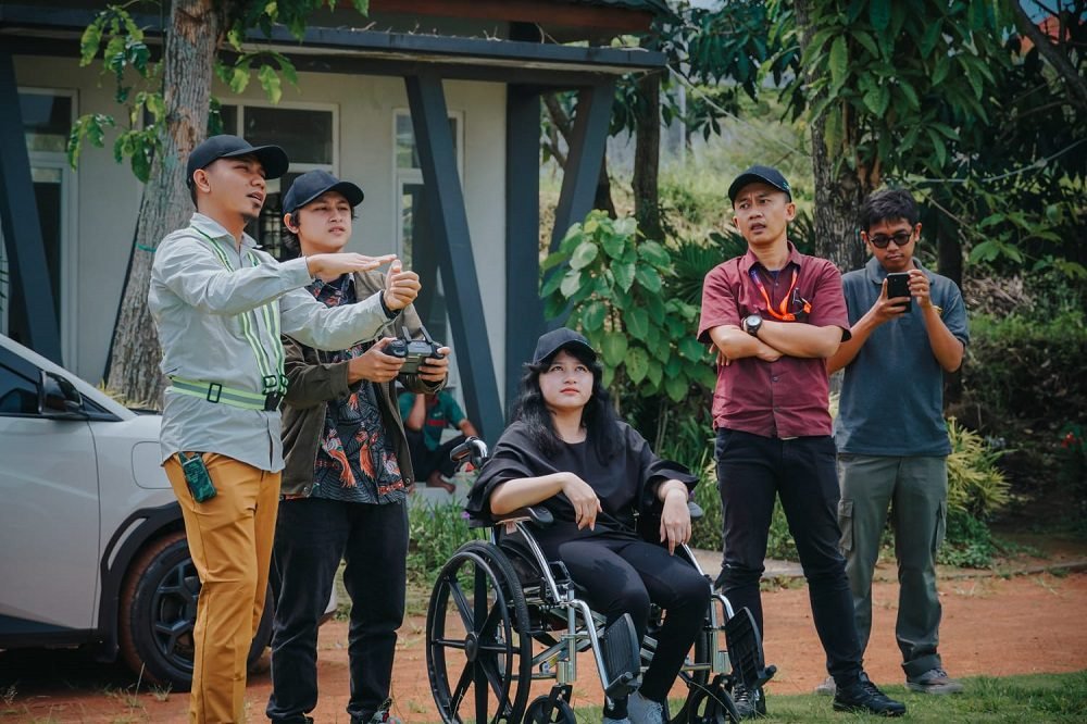 Kolaborasi UB dan B One Corp, Mahasiswa Difabel Ikuti Pelatihan Drone Pilot