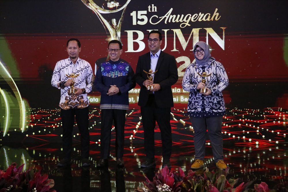 Perum Jasa Tirta I Raih Dua Penghargaan di Anugerah BUMN 2026