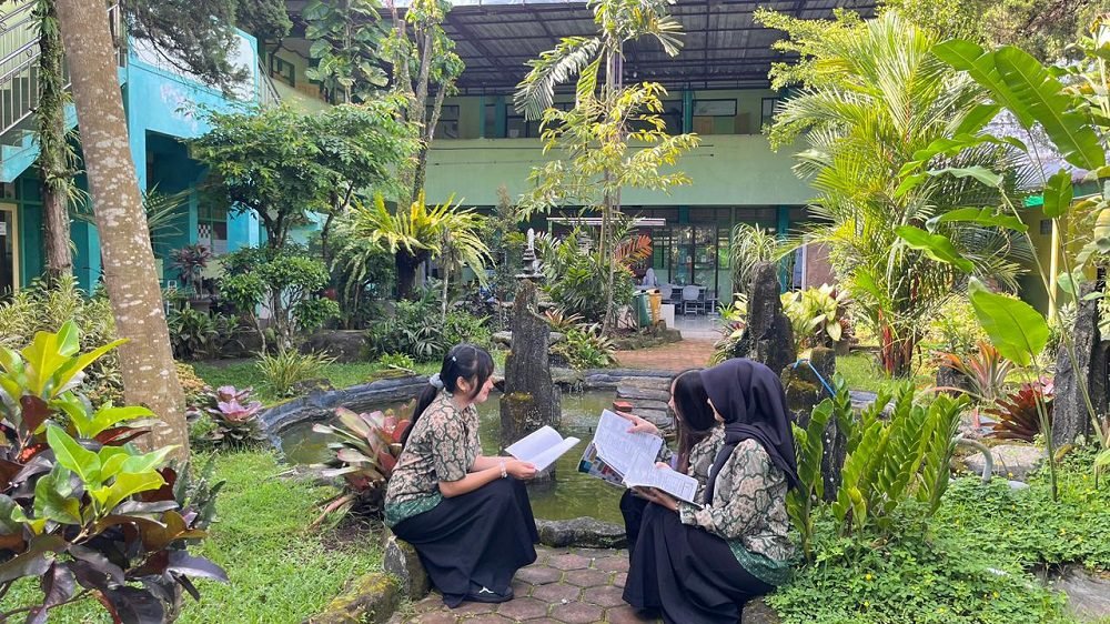 Suasana Hijau SMAN 6 Malang Bantu Siswa Jalani Puasa Ramadan dengan Nyaman
