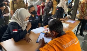 Cek Kesehatan Sopir Bus di Terminal Arjosari Malang, Ditemukan Indikasi Alkohol hingga Gangguan Pendengaran