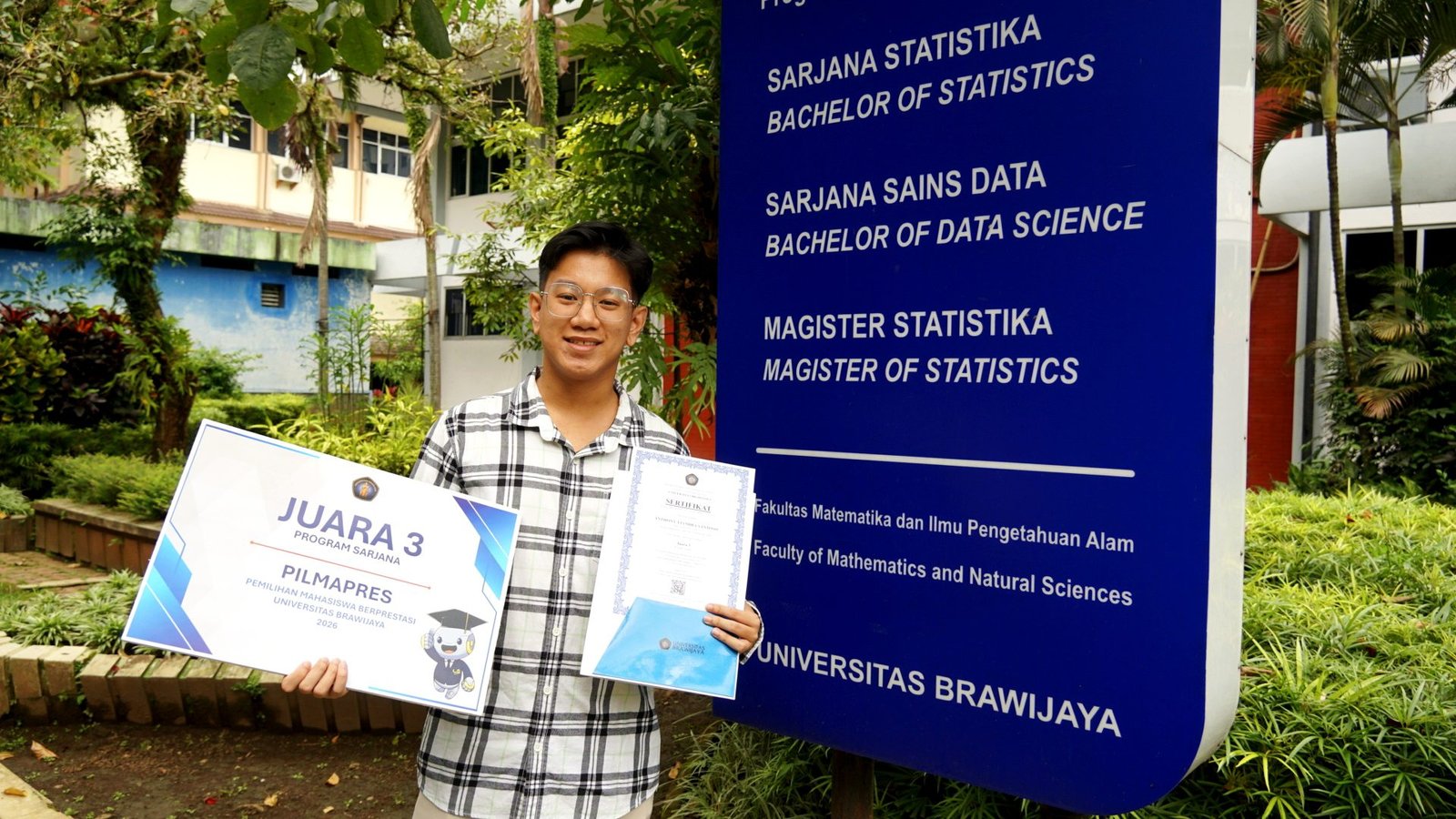 Mahasiswa UB Raih Juara 3 PILMAPRES 2026, Tawarkan Sistem Mentoring Guru Berbasis Data