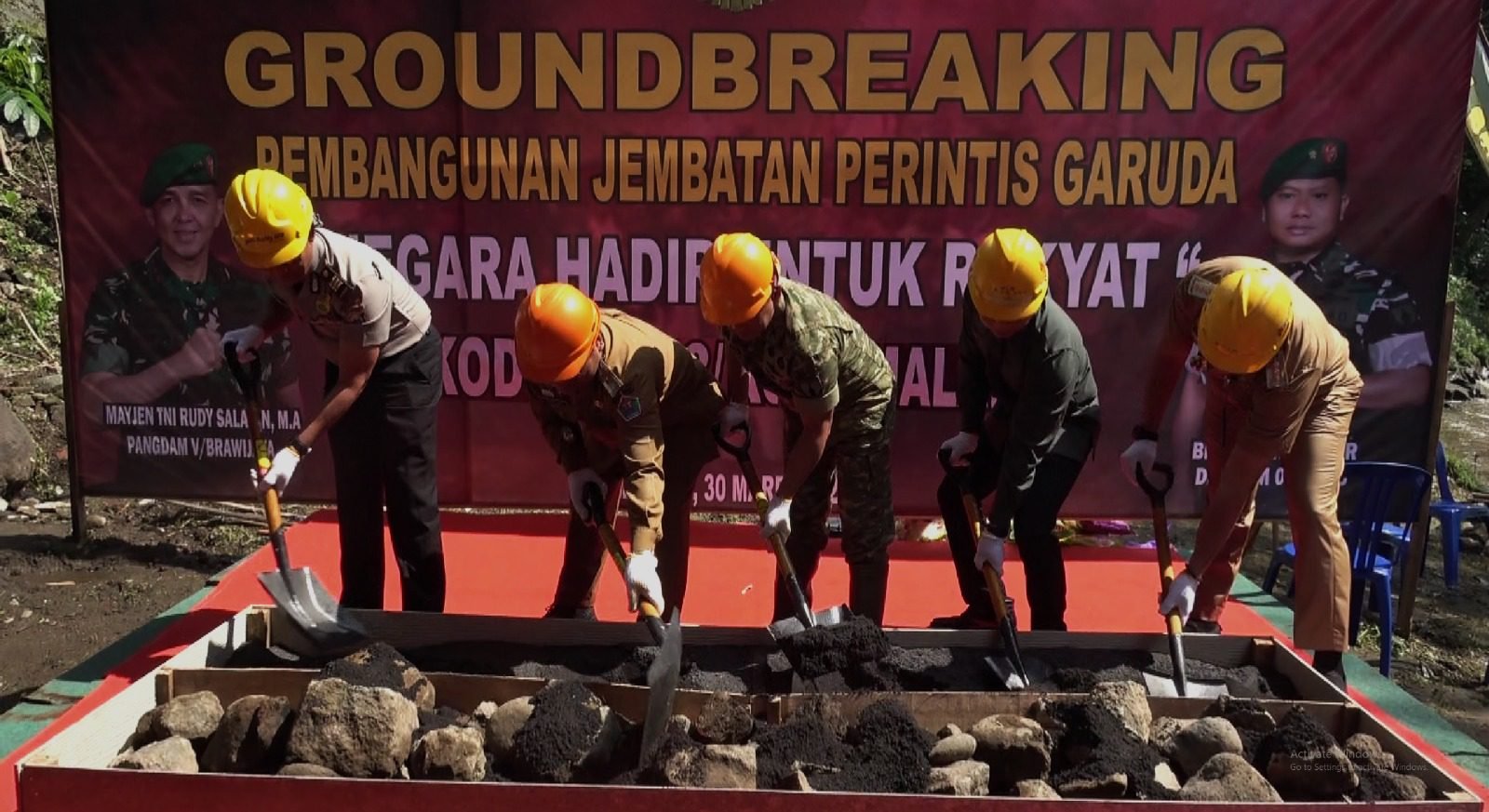 Dandim 0833 Kota Malang Hadiri Ground Breaking Jembatan Perintis Garuda di Klojen