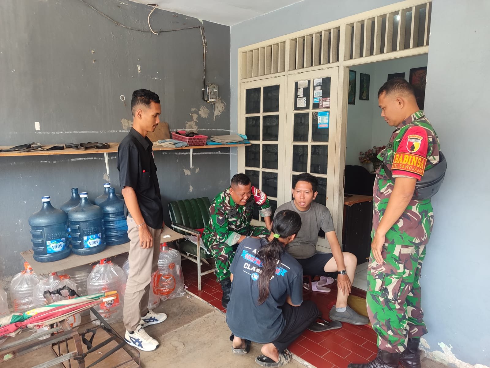 Respons Cepat Babinsa Kedungkandang Bersama Dinsos Tangani ODGJ